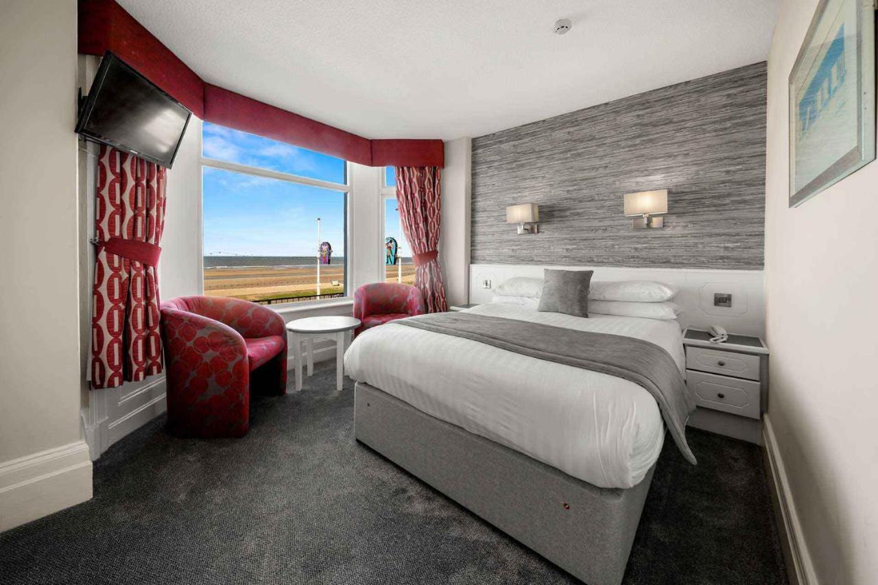Viking Hotel - Adults Only Μπλάκπουλ Εξωτερικό φωτογραφία